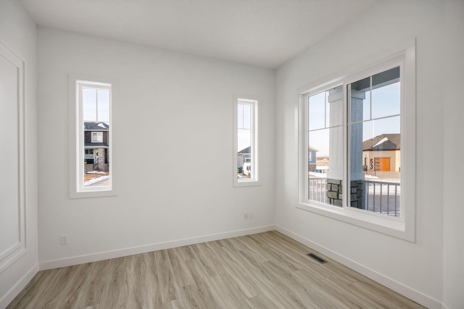 52 Lakes Estates Circle