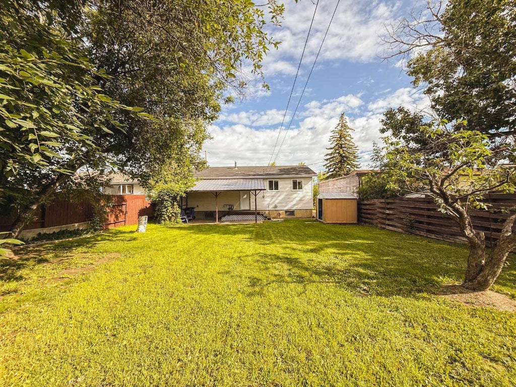 Photo of 5104 46 Avenue, Spirit River, AB T0H 3G0 (MLS # A2337856)