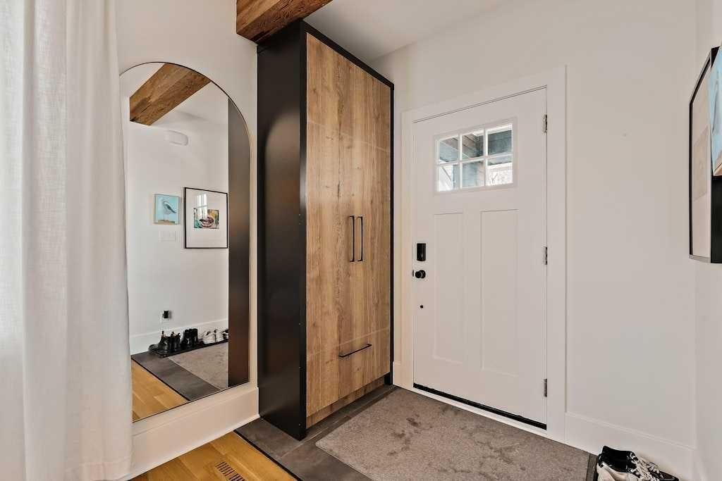 Photo of 1509 19 Avenue SW, Calgary, AB T2T 0J2 (MLS # A2292232)