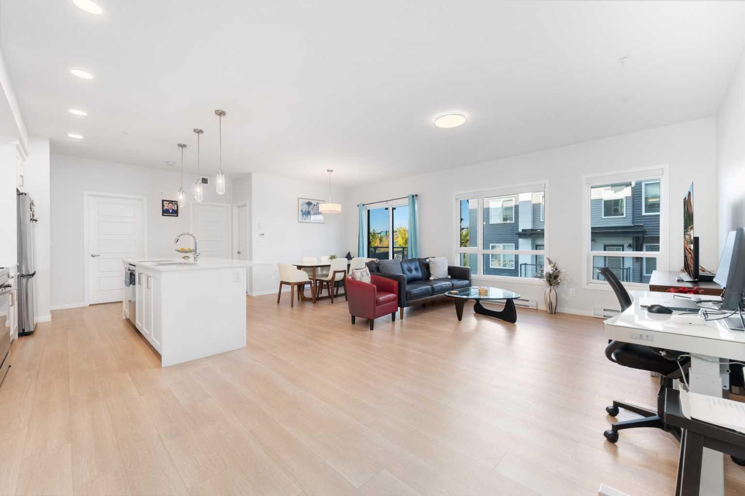 220 Seton Grove SE 2212