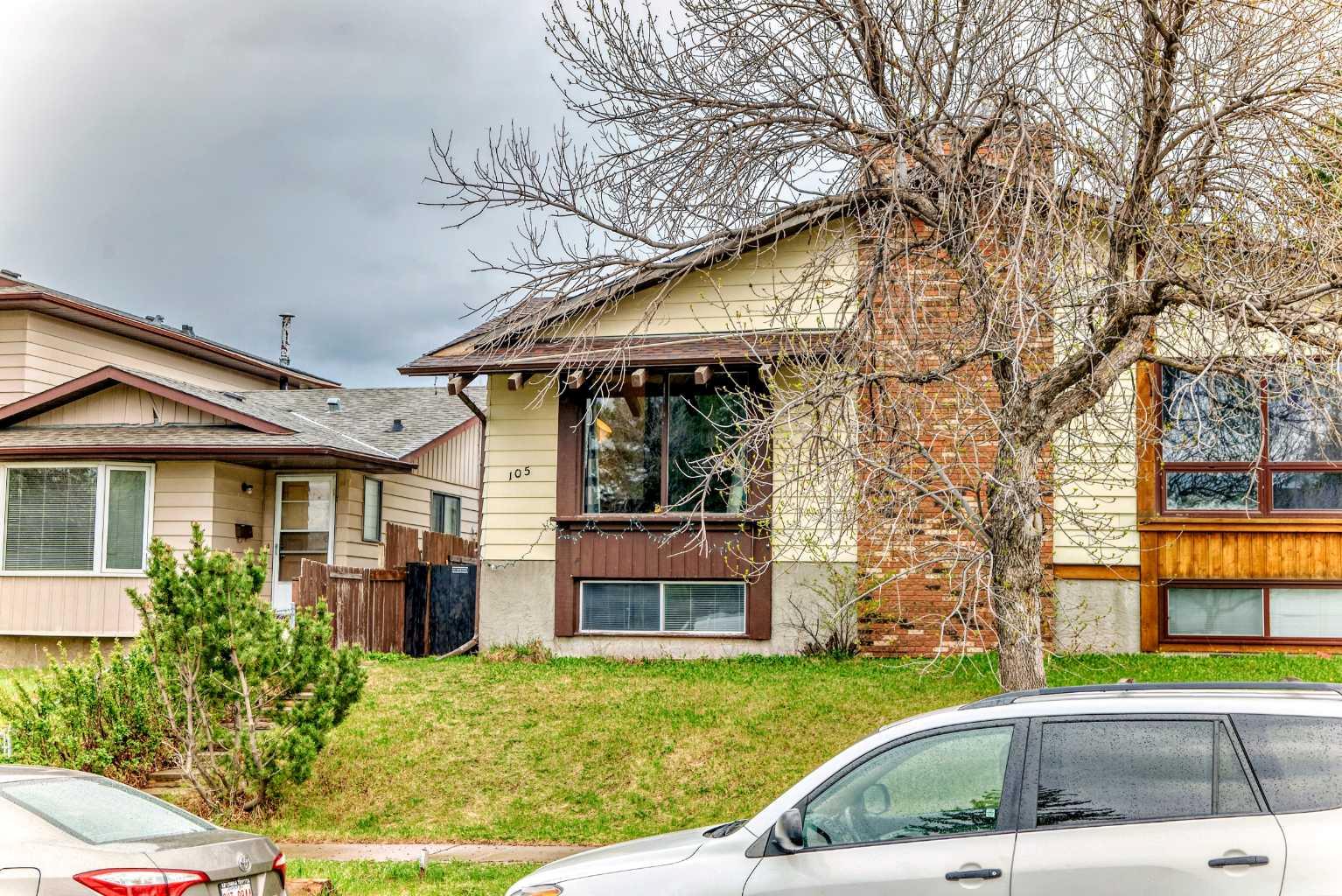 105 Berwick Drive NW