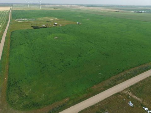 Photo of SW 14 18 1 W4 Rge Rd 12 St, Hilda, AB T0J 1R0 (MLS # A2332659)