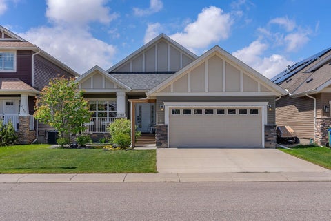 Photo of 2381 Bayside Circle SW, Airdrie, AB T4B 0V4 (MLS # A2316242)