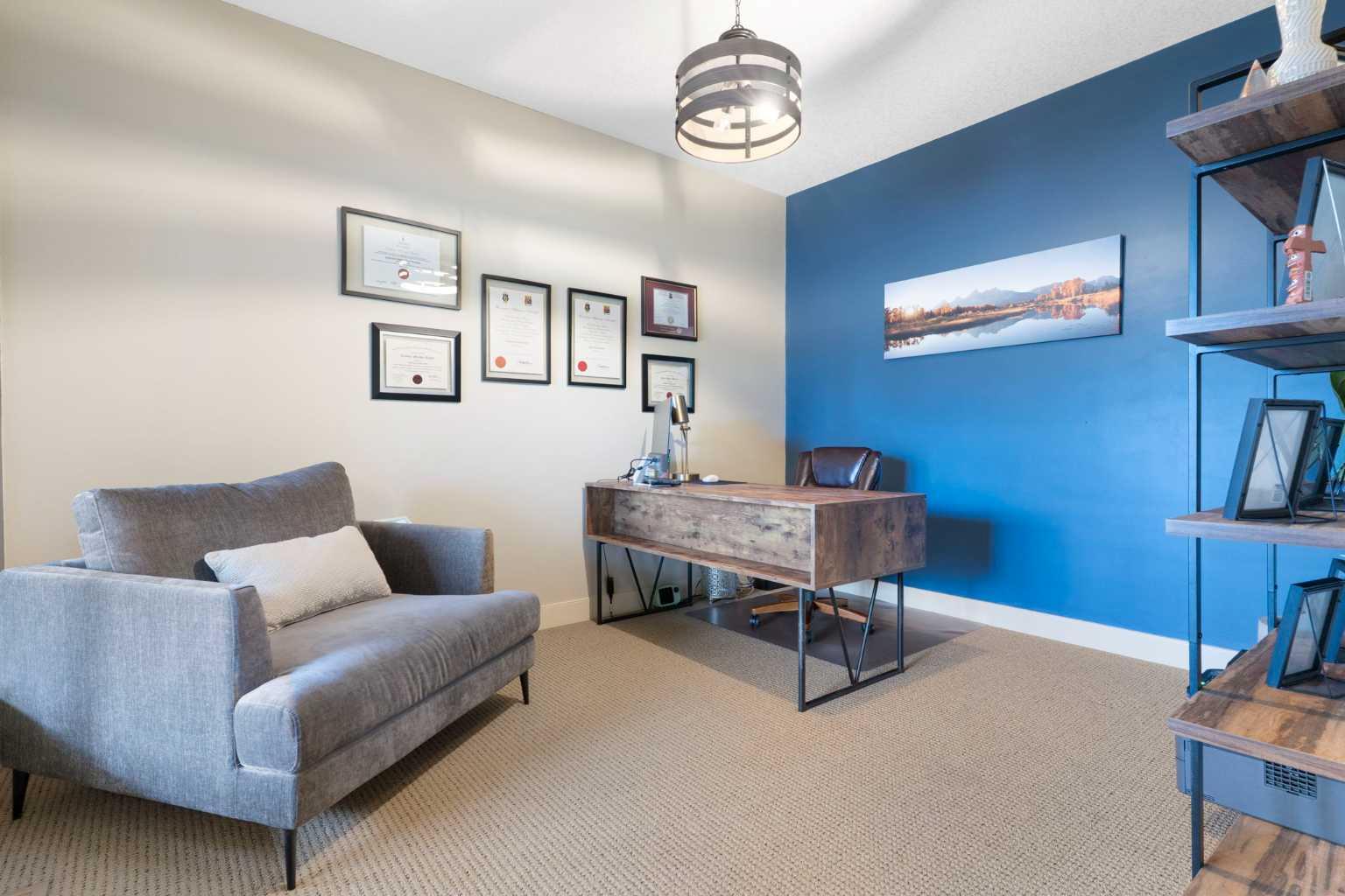 102 Discovery Ridge Way SW