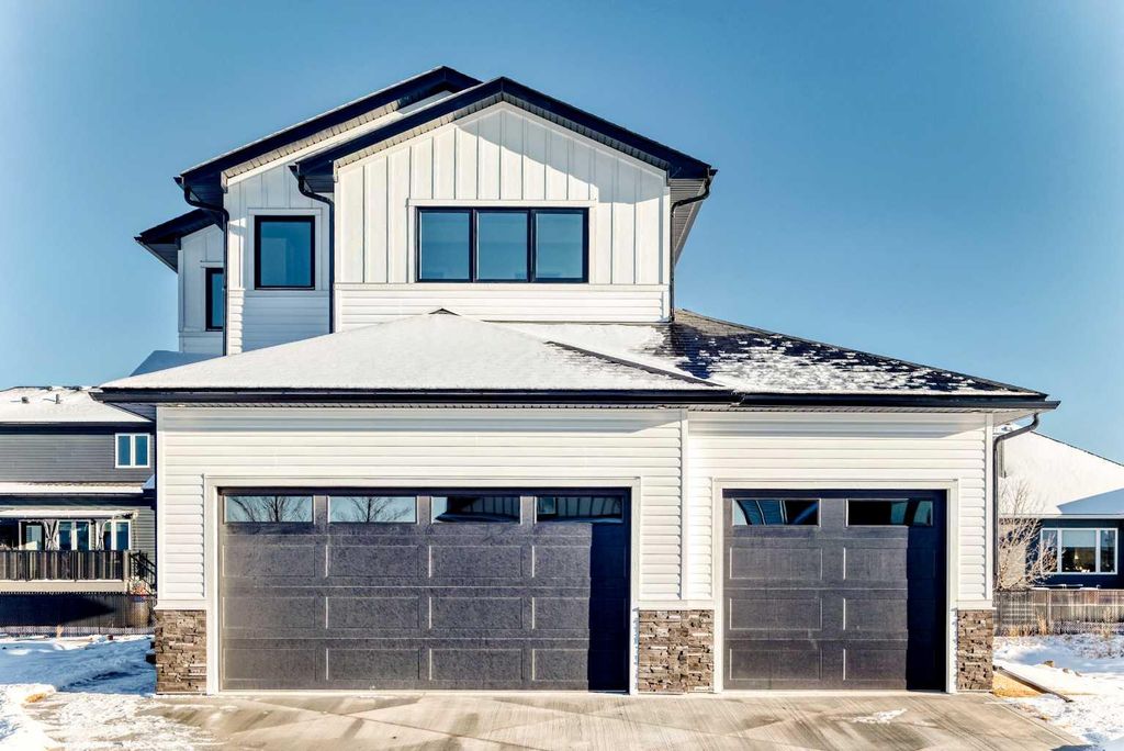 Photo of 27 Williams Avenue, Olds, AB T4H 0G1 (MLS # A2292742)