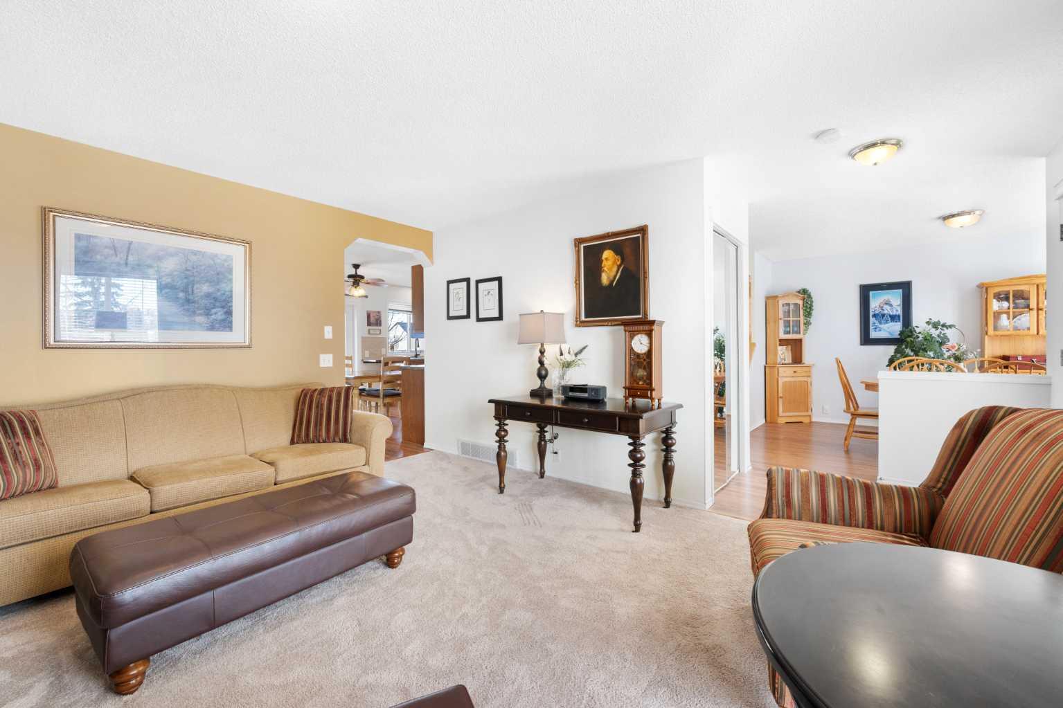 33 Tuscany Valley View NW