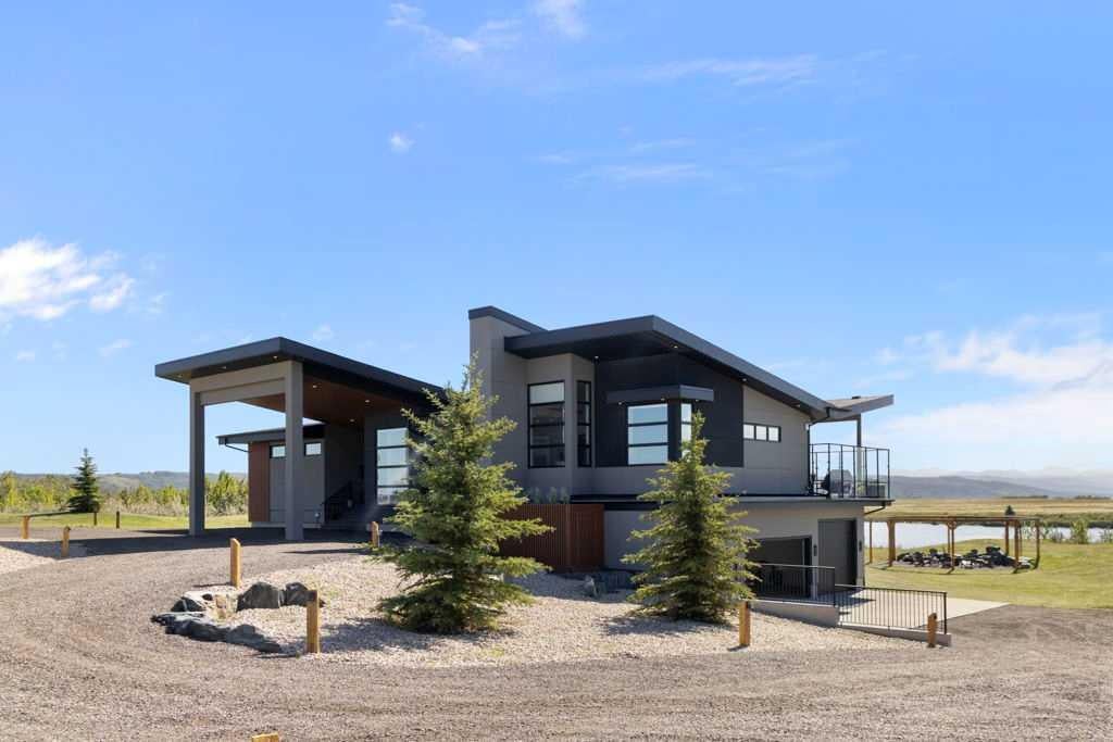 Photo of 263259 Forestry Trunk Road, Rural Rocky View County, AB T3Z 3T6 (MLS # A2341419)