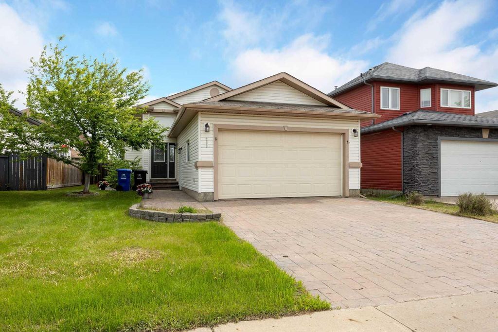 Photo of 299 Pacific Crescent, Fort McMurray, AB T9K 0G5 (MLS # A2321282)