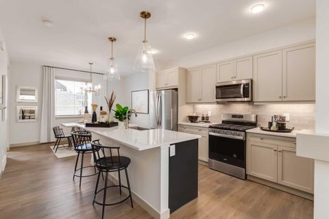 Photo of 51 Heirloom Boulevard SE, Calgary, AB T3S 0G9 (MLS # A2256565) Photo of 51 Heirloom Boulevard SE, Calgary, AB T3S 0G9 (MLS # A2256565)