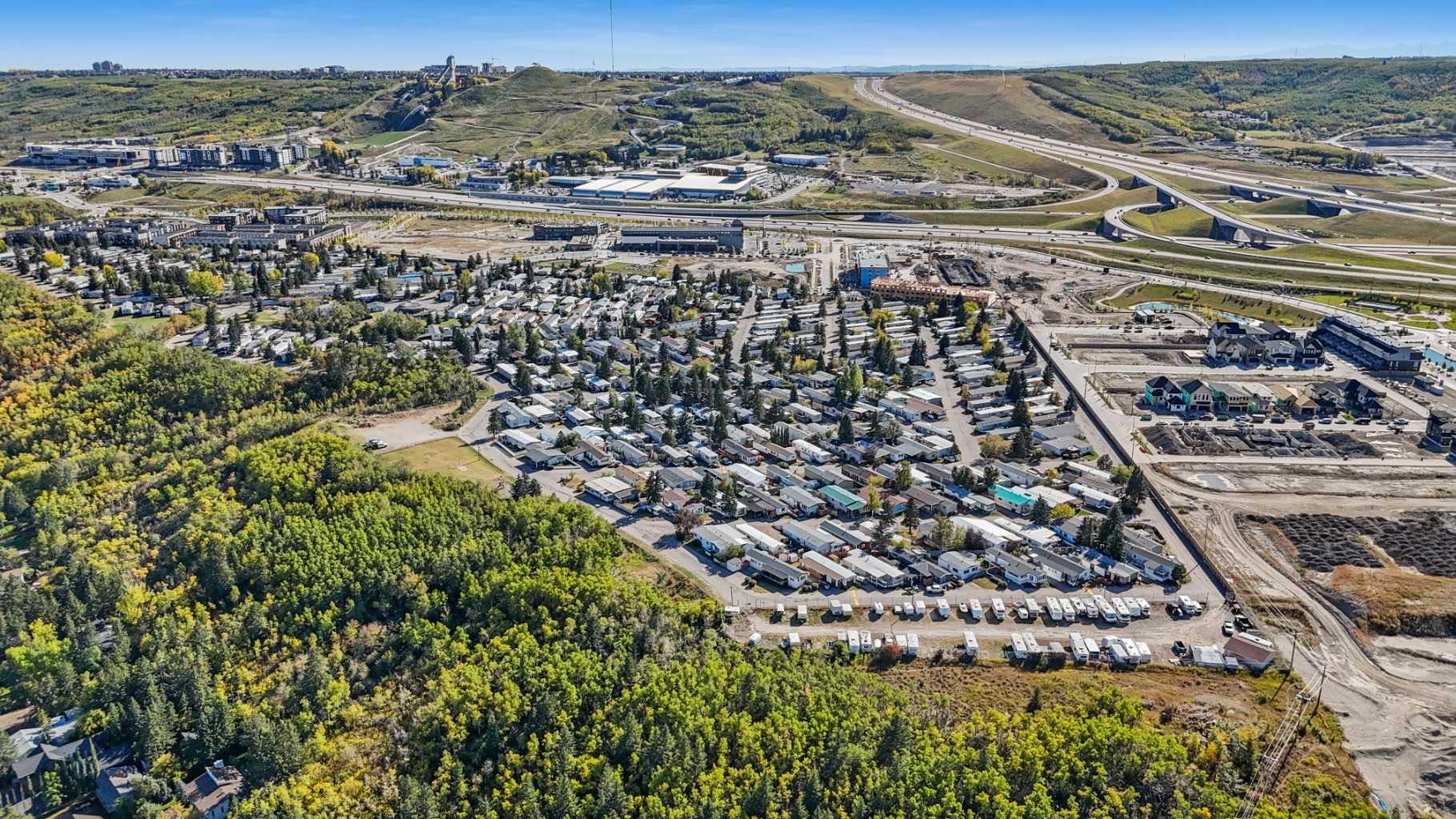 3223 83 Street NW 424