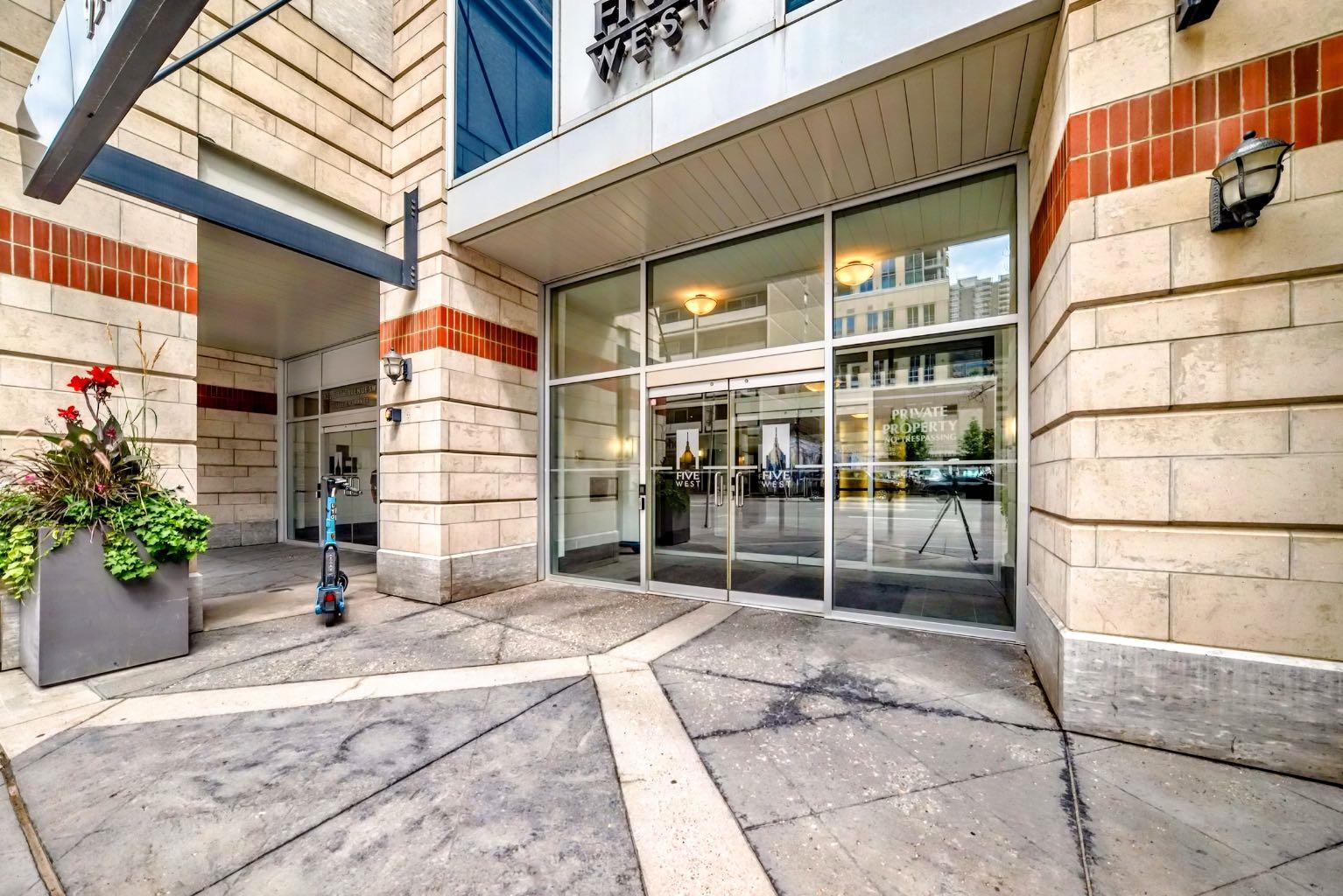 920 5 Avenue SW 701