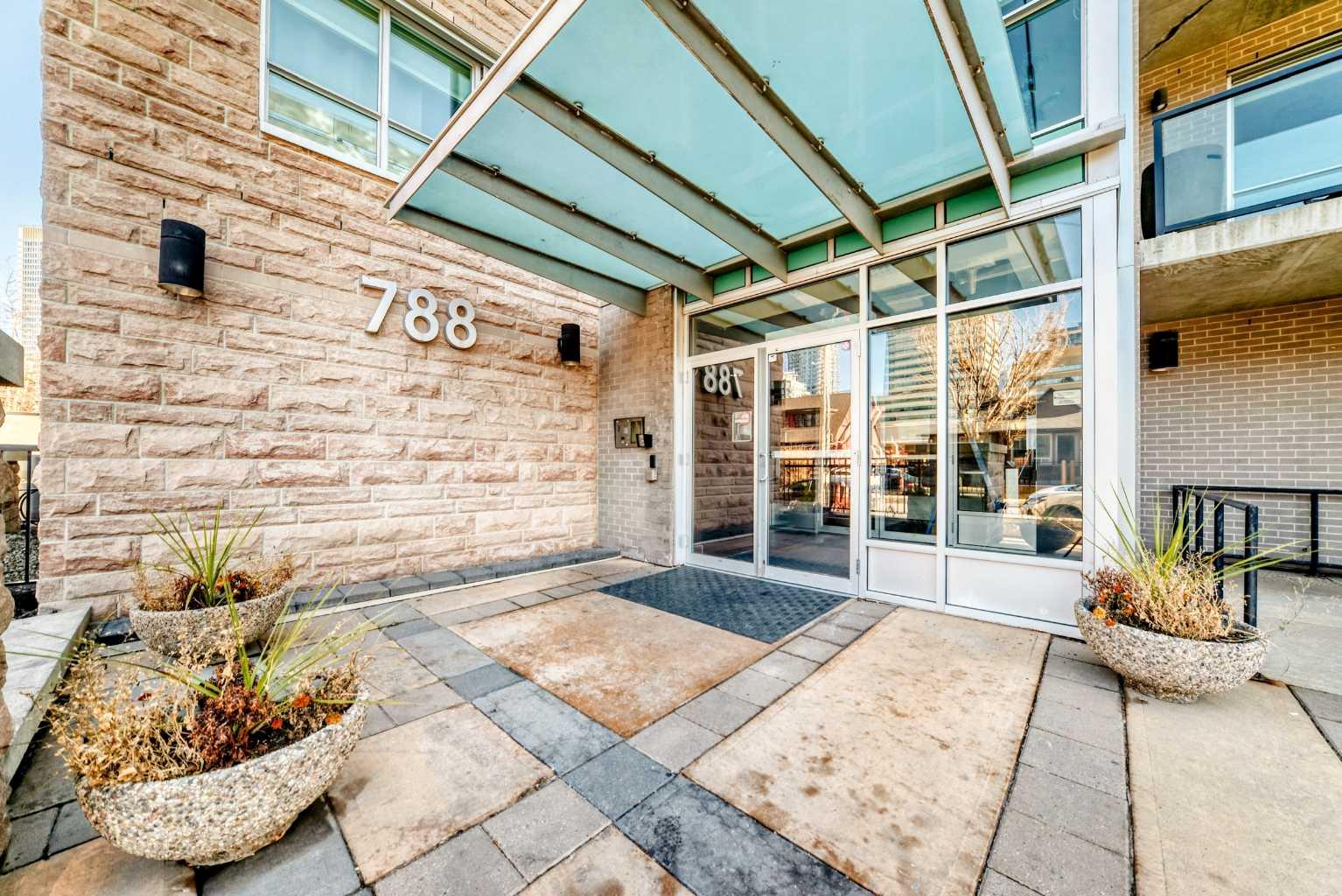 788 12 Avenue SW 1206