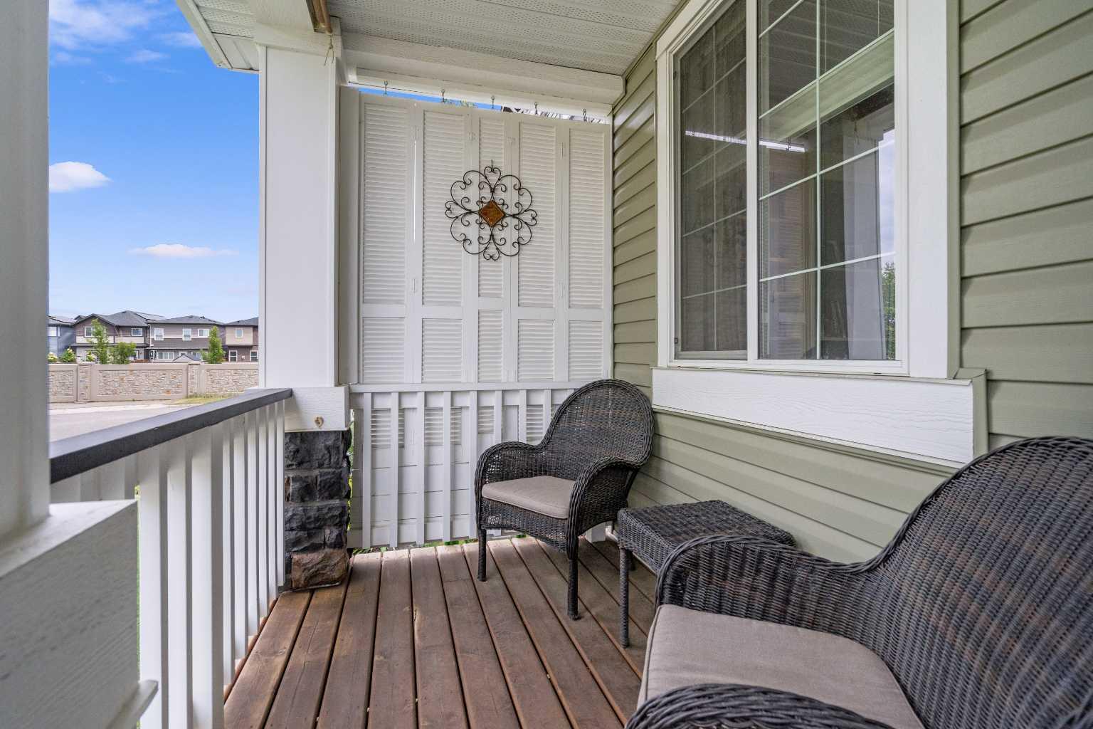 80 Legacy Crescent SE