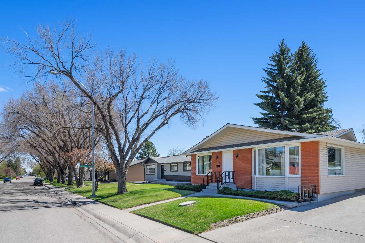 487 Arlington Drive SE