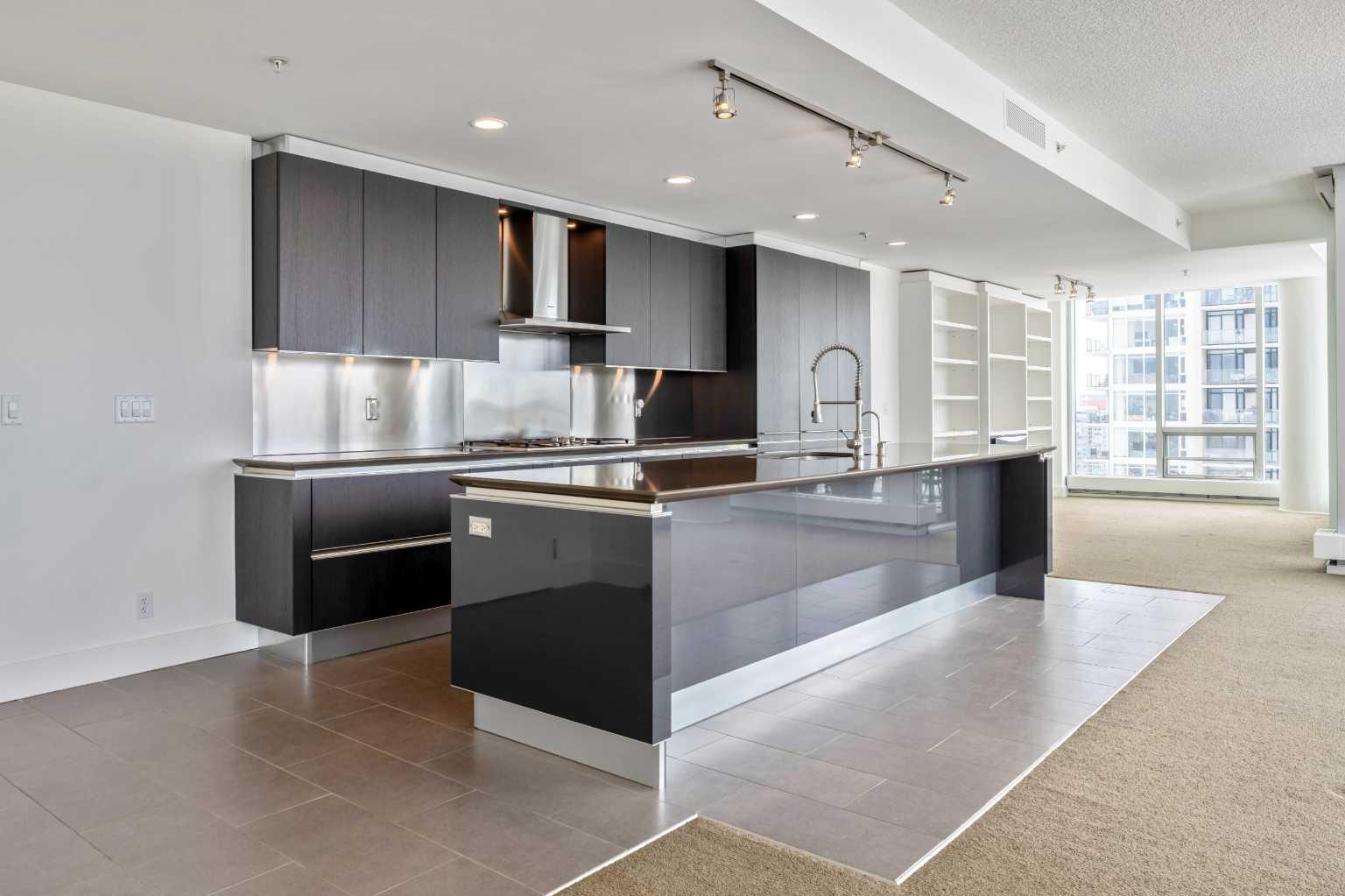 433 11 Avenue SE 2901