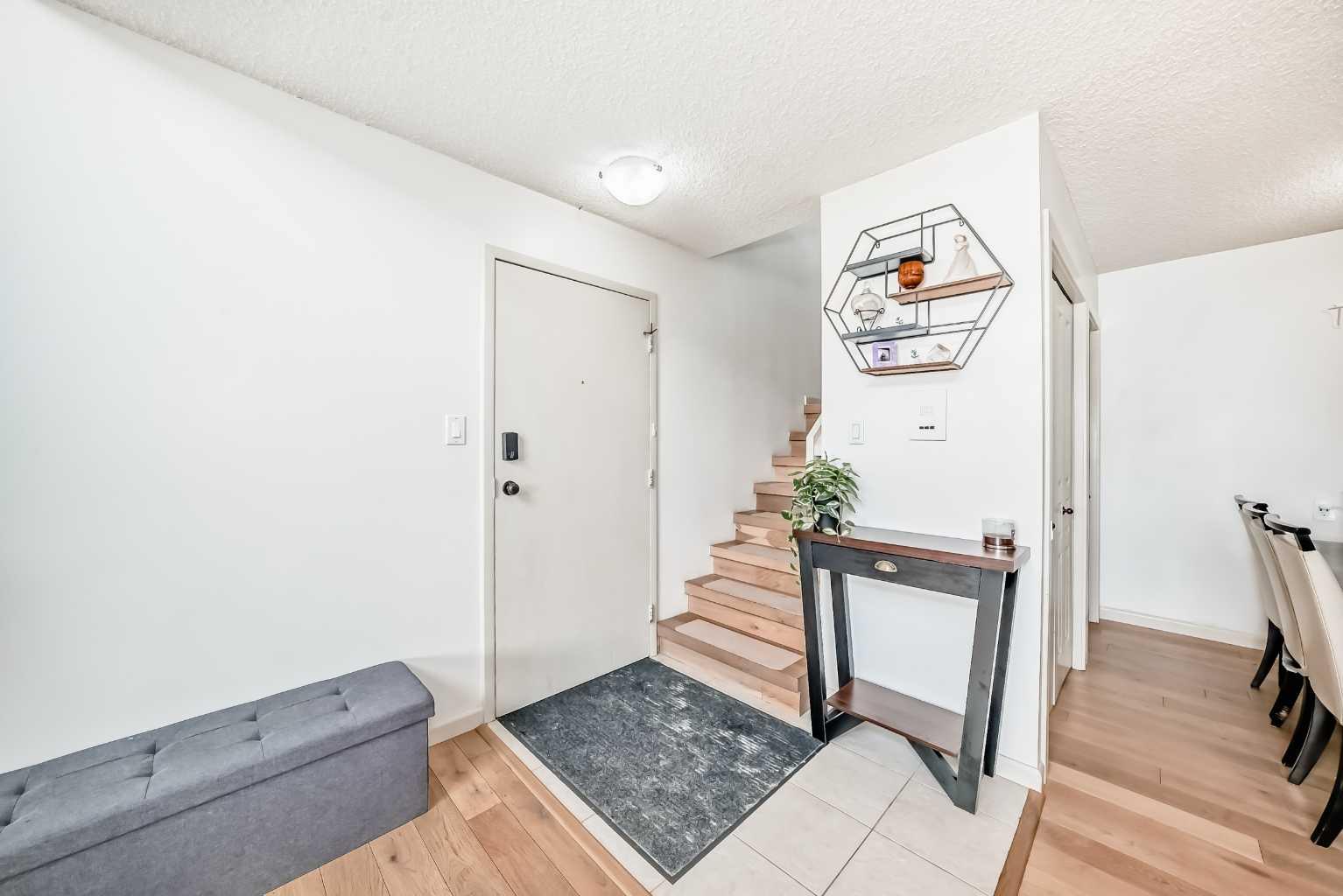 6400 Coach Hill Road SW 633