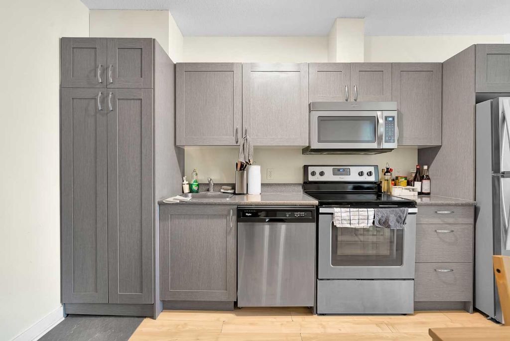 Photo of 30 Brentwood Common NW #804, Calgary, AB T2L 2L8 (MLS # A2314491)