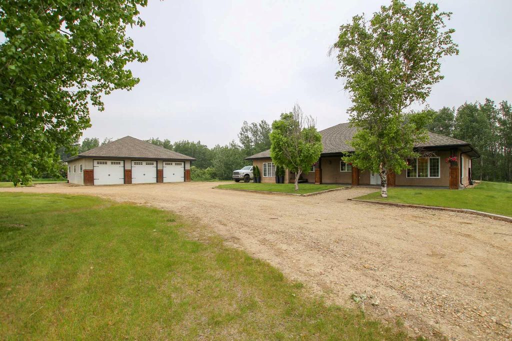 Photo of 1236 Township Road 384 #201, Rural Red Deer County, AB T4S 1S6 (MLS # A2299410)