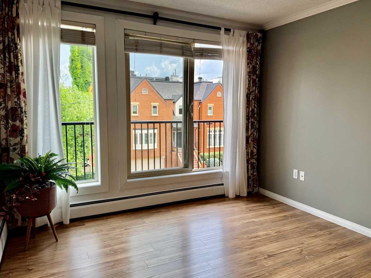 808 Royal Avenue SW 314