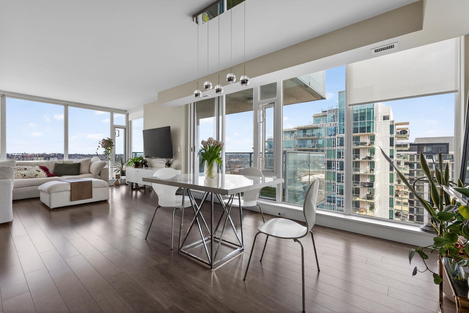 510 6 Avenue SE 1703