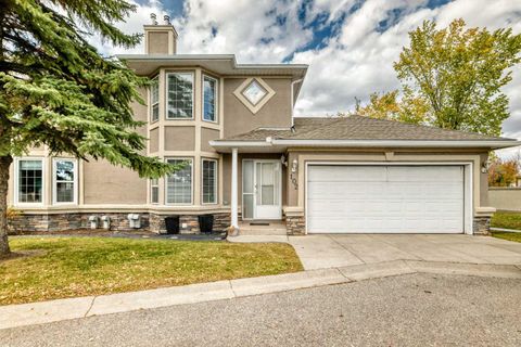 Photo of 102 Mt Mckenzie Gardens SE, Calgary, AB T2Z 2P9 (MLS # A2264072) Photo of 102 Mt Mckenzie Gardens SE, Calgary, AB T2Z 2P9 (MLS # A2264072)
