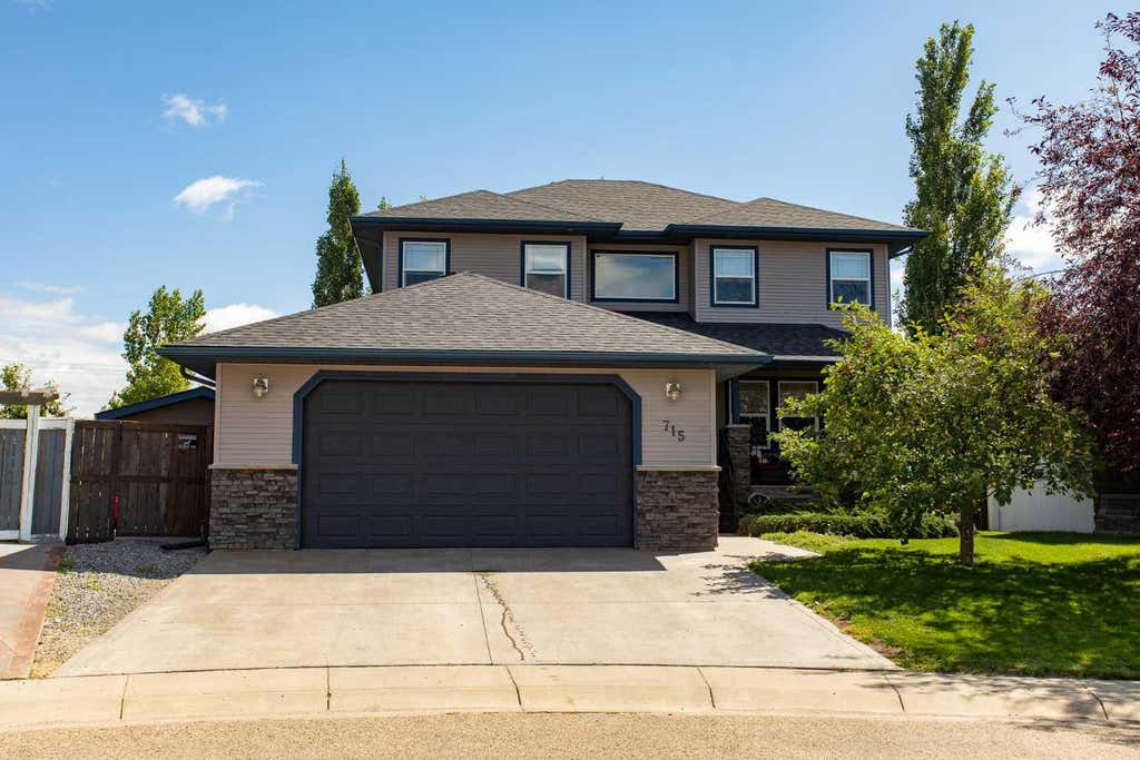 Photo of 715 700 Ramage Close, Red Deer, AB T4P 3X8 (MLS # A2335873)