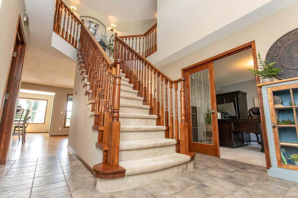 Photo of 715 700 Ramage Close, Red Deer, AB T4P 3X8 (MLS # A2335873)