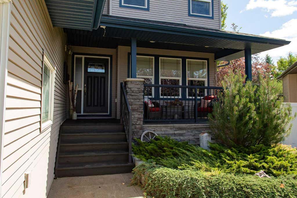 Photo of 715 700 Ramage Close, Red Deer, AB T4P 3X8 (MLS # A2335873)