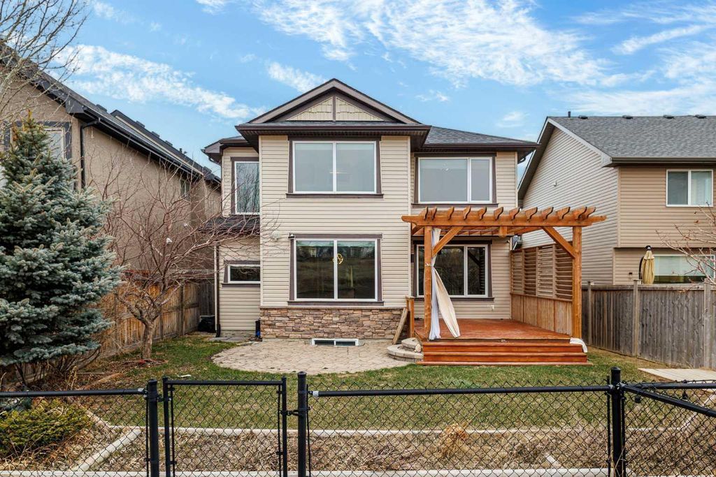 Photo of 13 Sage Hill Landing NW, Calgary, AB T3R 0H5 (MLS # A2305191)