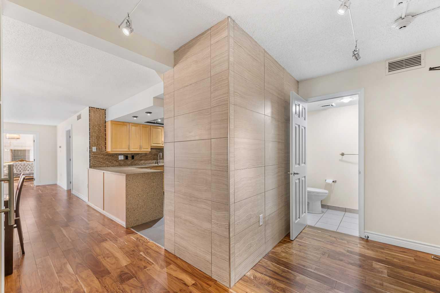 1100 8 Avenue SW 604