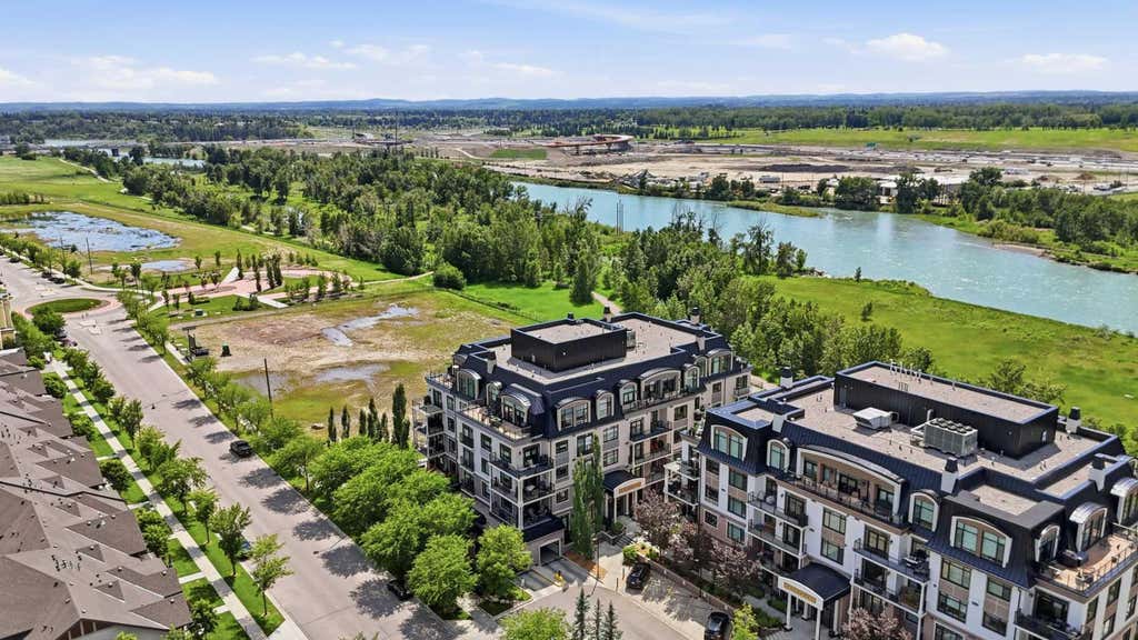 Photo of 221 Quarry Way SE #105, Calgary, AB T2C 5G4 (MLS # A2324318)