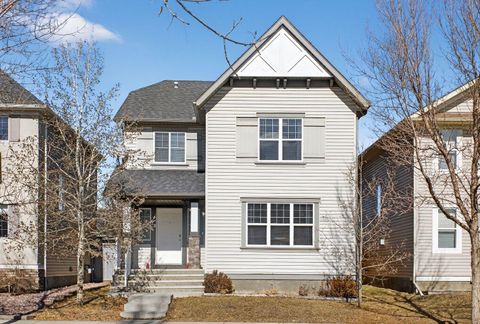 Photo of 28 Elgin View SE, Calgary, AB T2Z 4Z6 (MLS # A2315678)