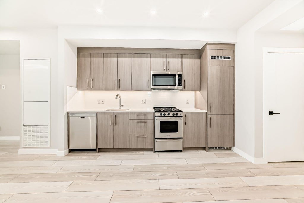 Photo of 110 18A Street NW #325, Calgary, AB T2N 5G5 (MLS # A2317410)