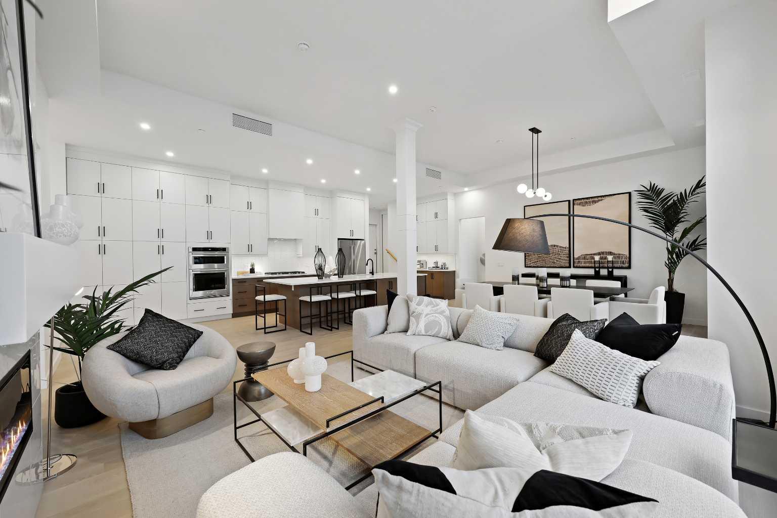 160 Marina Cove SE 101