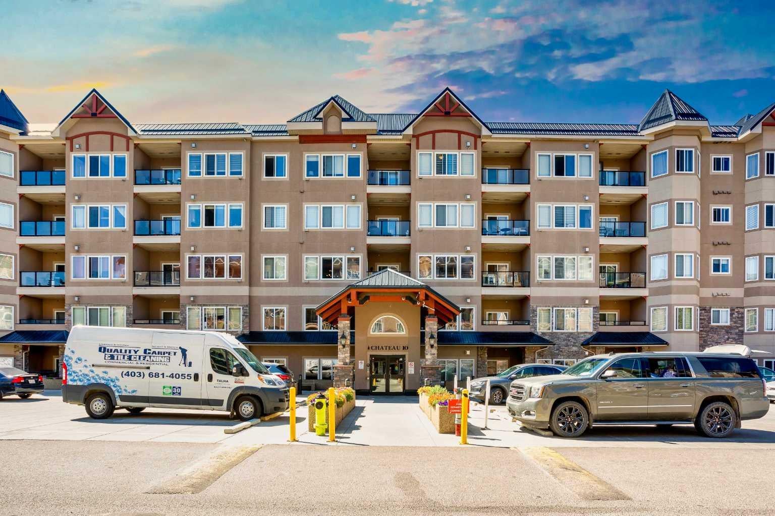 10 Discovery Ridge Close SW 405