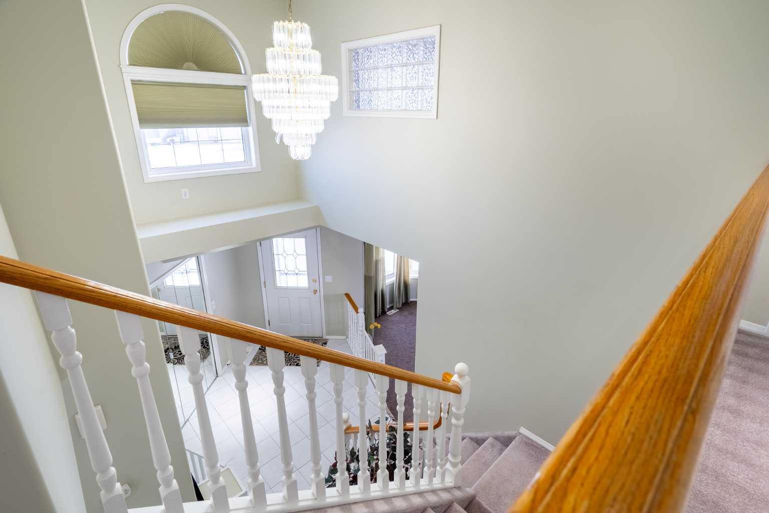 3906 59 Avenue Close