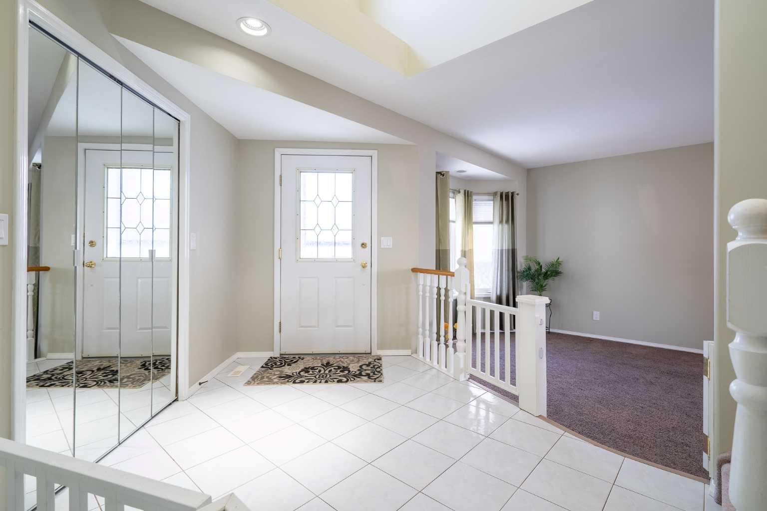 3906 59 Avenue Close