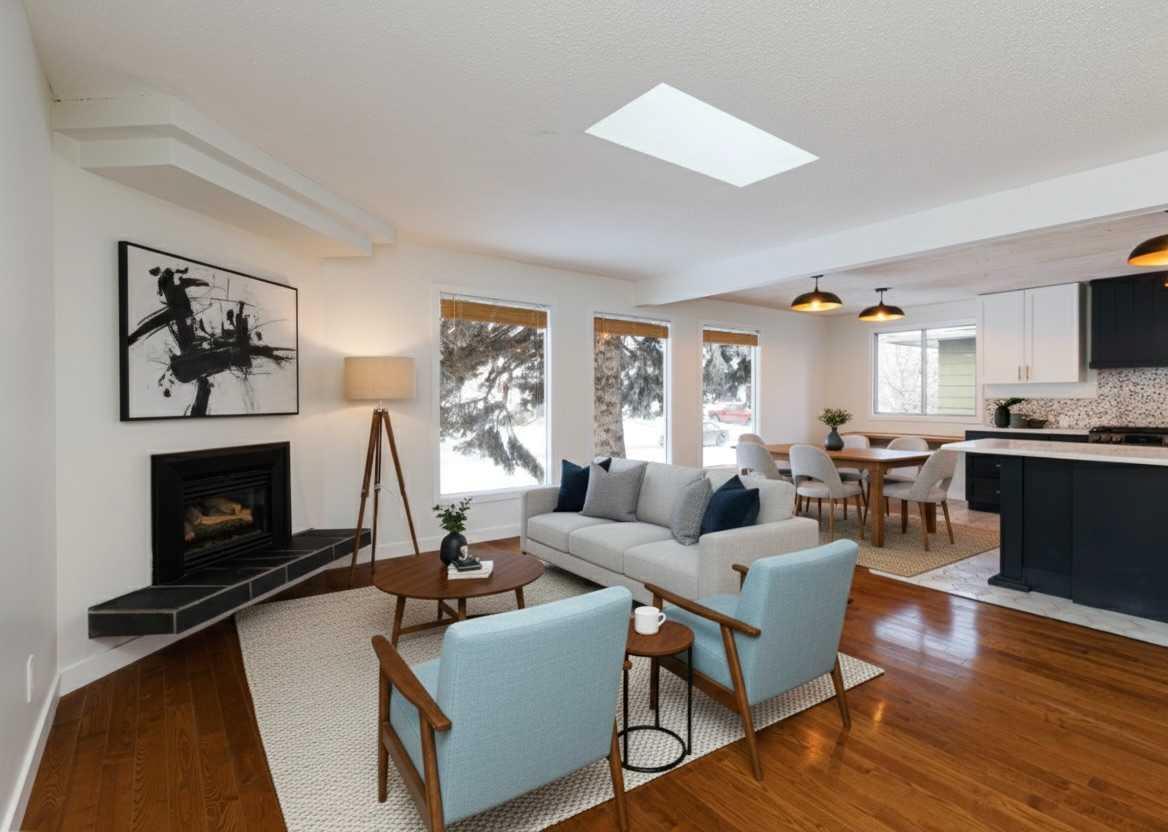 256 Queen Tamara Way SE