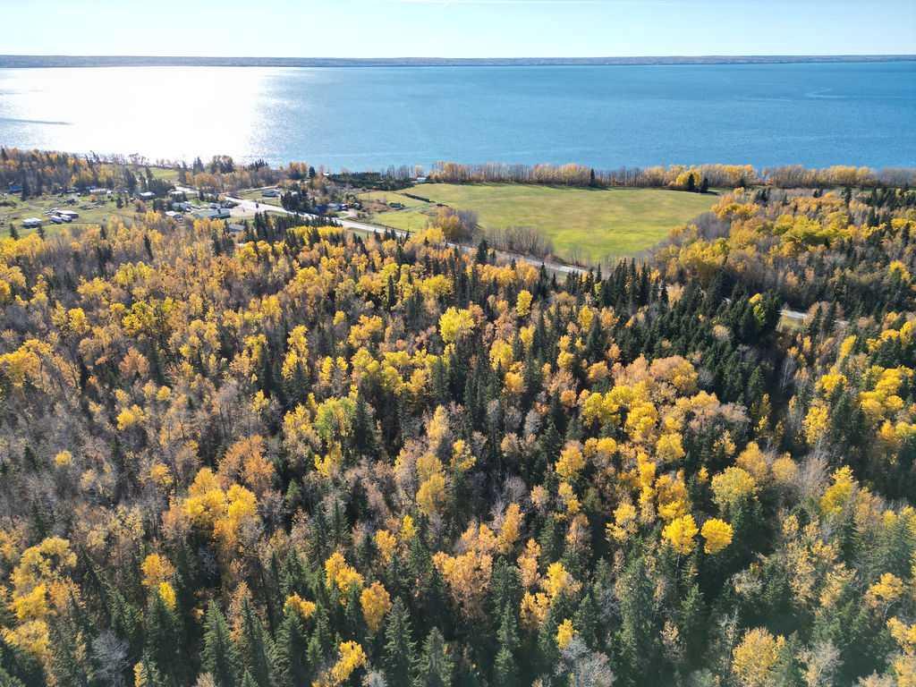 3210 Calling Lake Drive