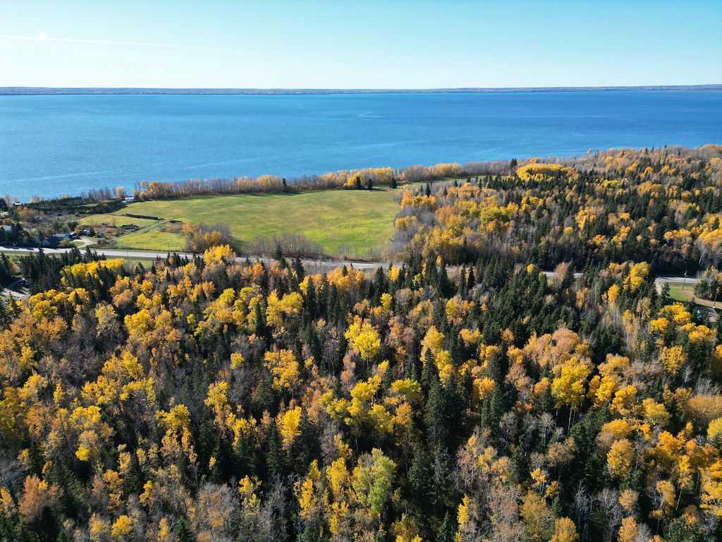 3210 Calling Lake Drive