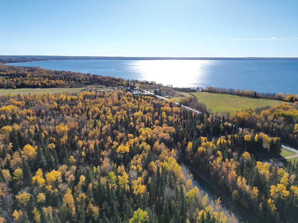 3210 Calling Lake Drive