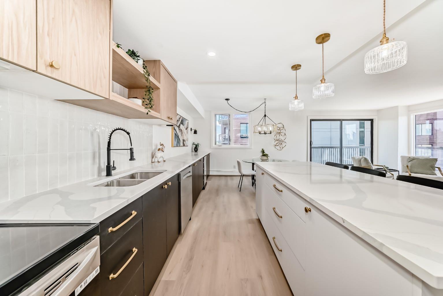 225 25 Avenue SW 905