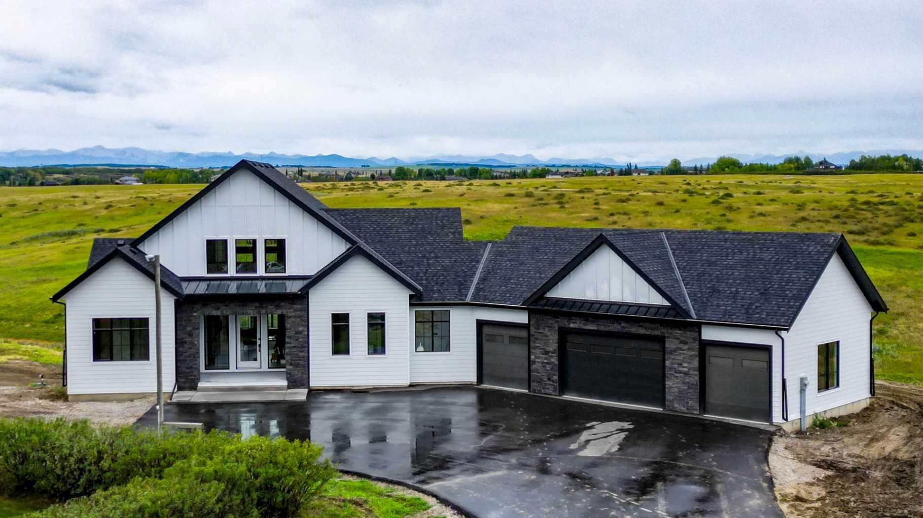 183 Springbank Heights Place
