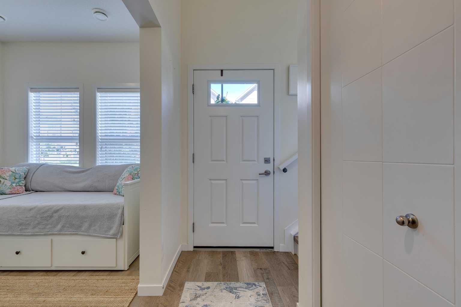 225 South Point Park SW