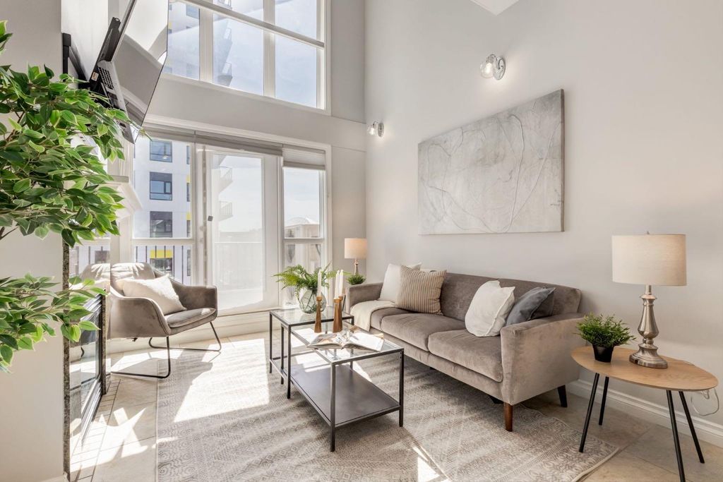 Photo of 138 18 Avenue SE #508, Calgary, AB T2G 5P9 (MLS # A2300934)