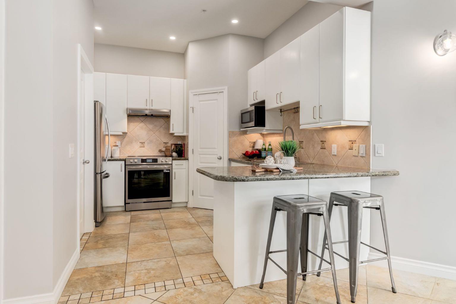 138 18 Avenue SE 508