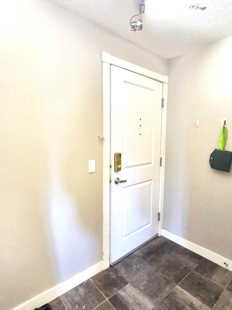 509 21 Avenue SW 201