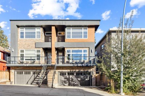 Photo of 2620 15A Street SW, Calgary, AB T2T 4B9 (MLS # A2264817) Photo of 2620 15A Street SW, Calgary, AB T2T 4B9 (MLS # A2264817)