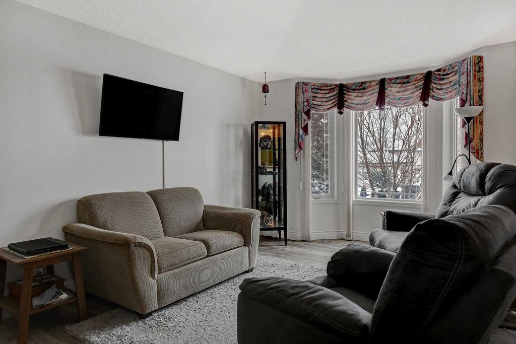 Photo of 7914 107 Street, Grande Prairie, AB T8W 2M1 (MLS # A2293253)