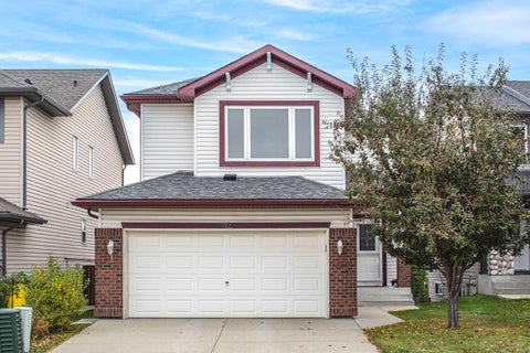 Photo of 112 Everridge Drive SW, Calgary, AB T2Y 4R4 (MLS # A2348661)